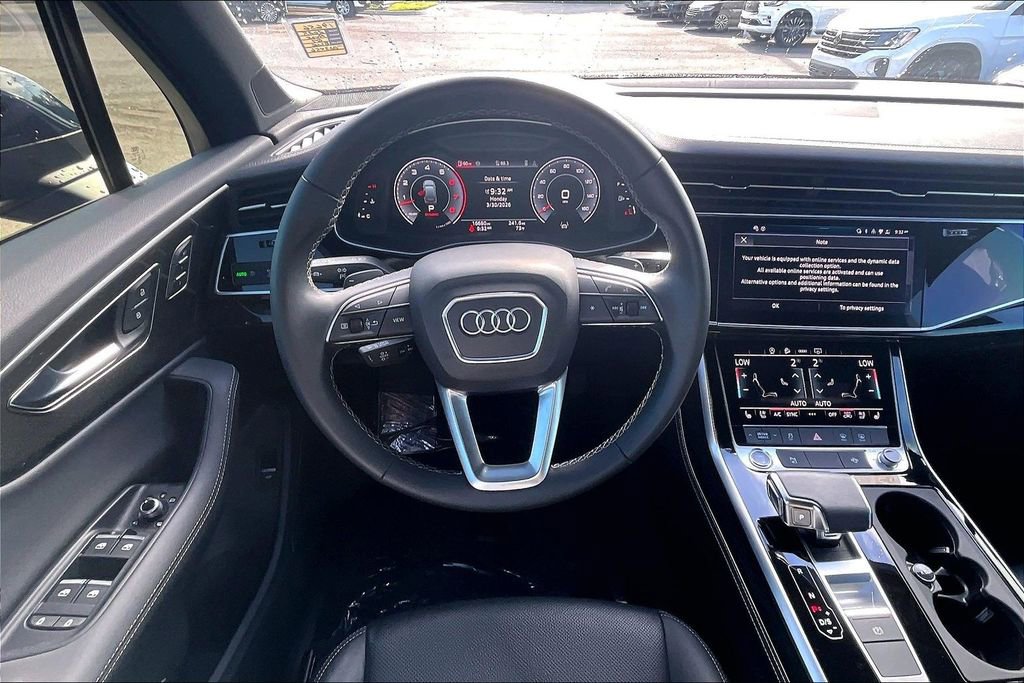 Certified 2025 Audi Q7 3.0T Premium Plus image 19