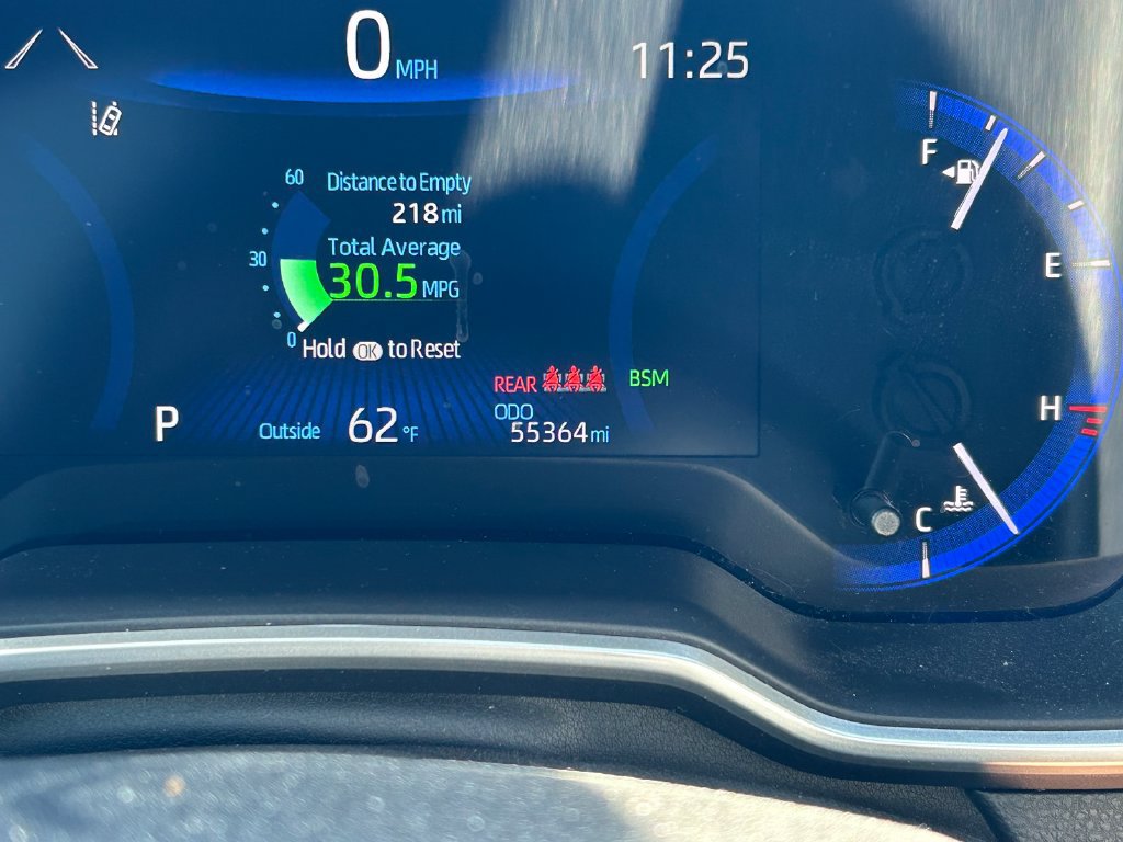 Used 2022 Toyota Corolla XSE FWD image 32