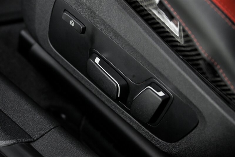 Used 2025 BMW M3 Competition AWD/4WD image 27