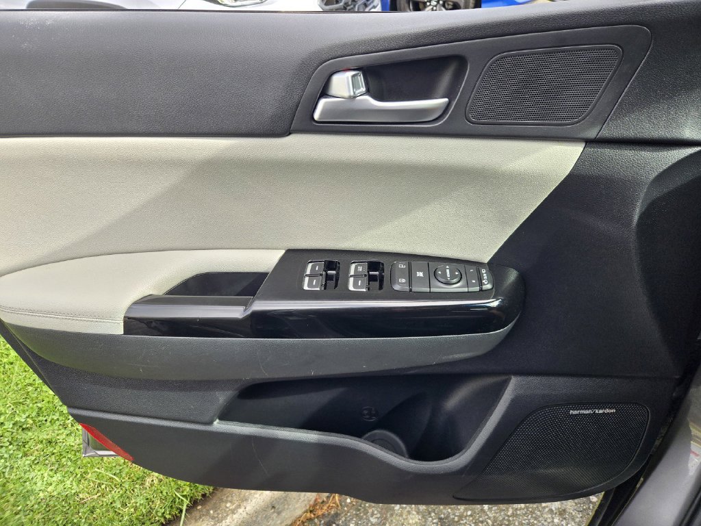 Used 2017 Kia Sportage SX FWD image 25