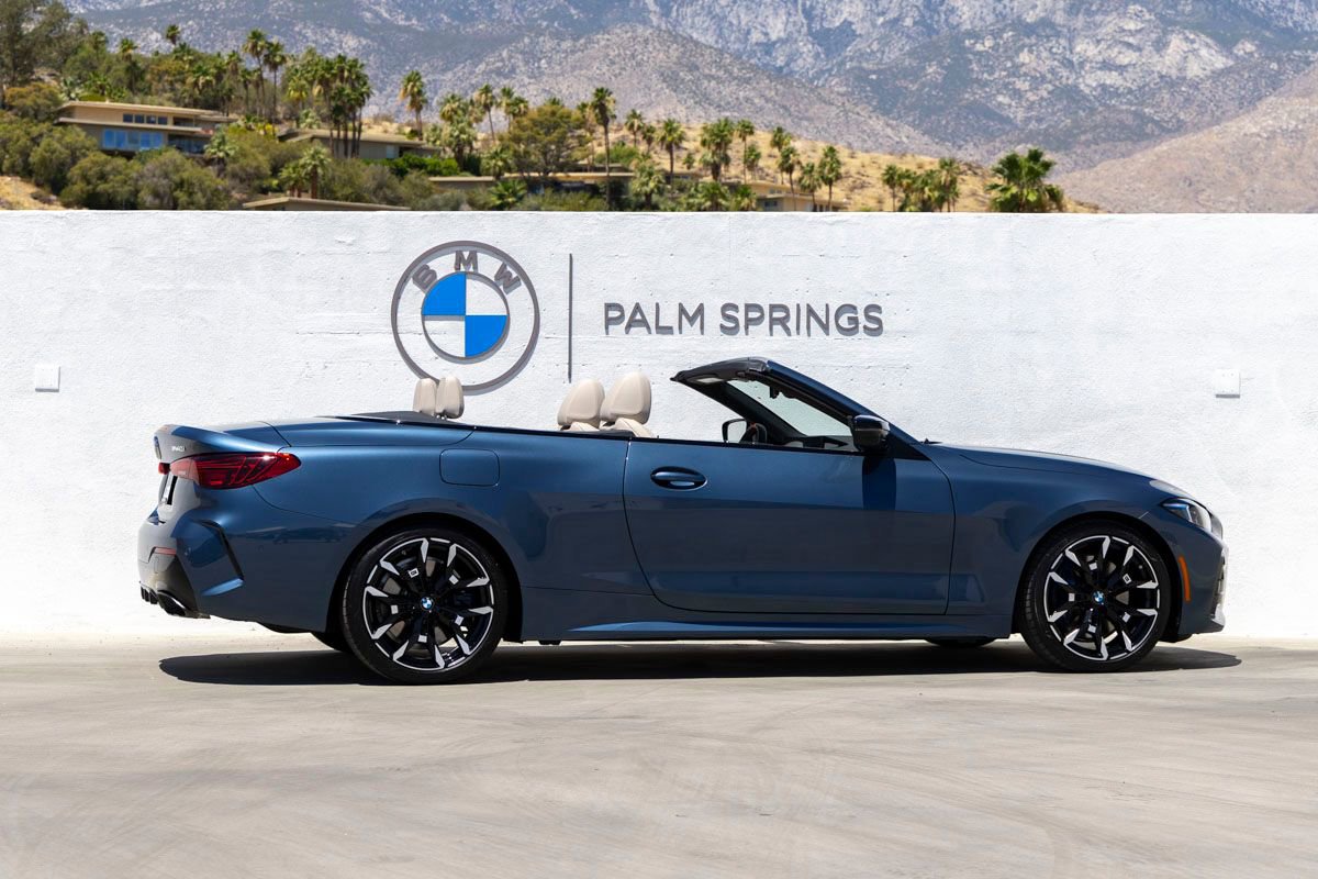 Certified 2025 BMW M440i Convertible w/ Premium Package RWD image 6