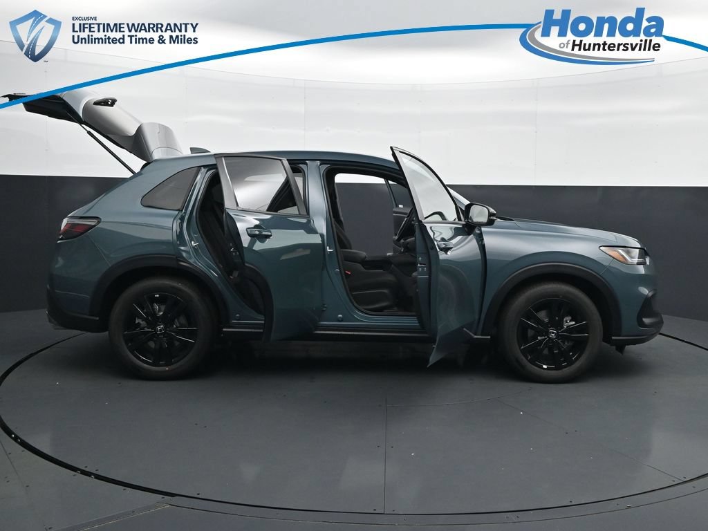 New 2027 Honda HR-V Sport image 31