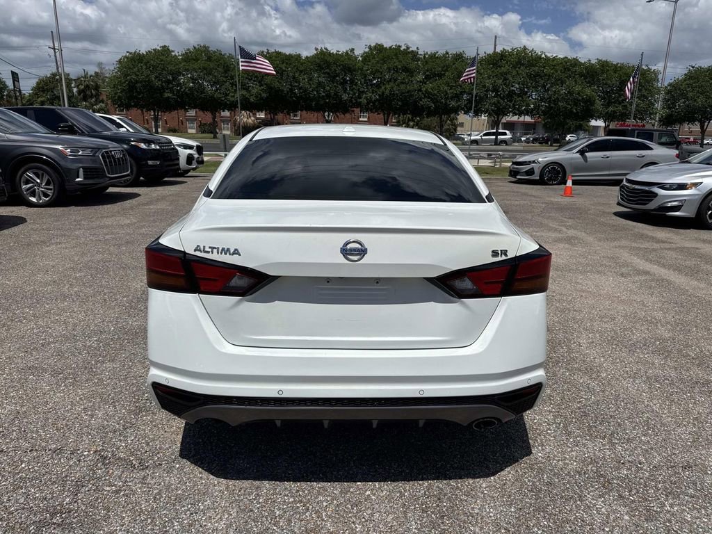 Used 2022 Nissan Altima 2.5 SR FWD image 7