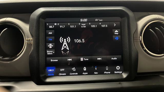 Used 2023 Jeep Gladiator Overland AWD/4WD image 29