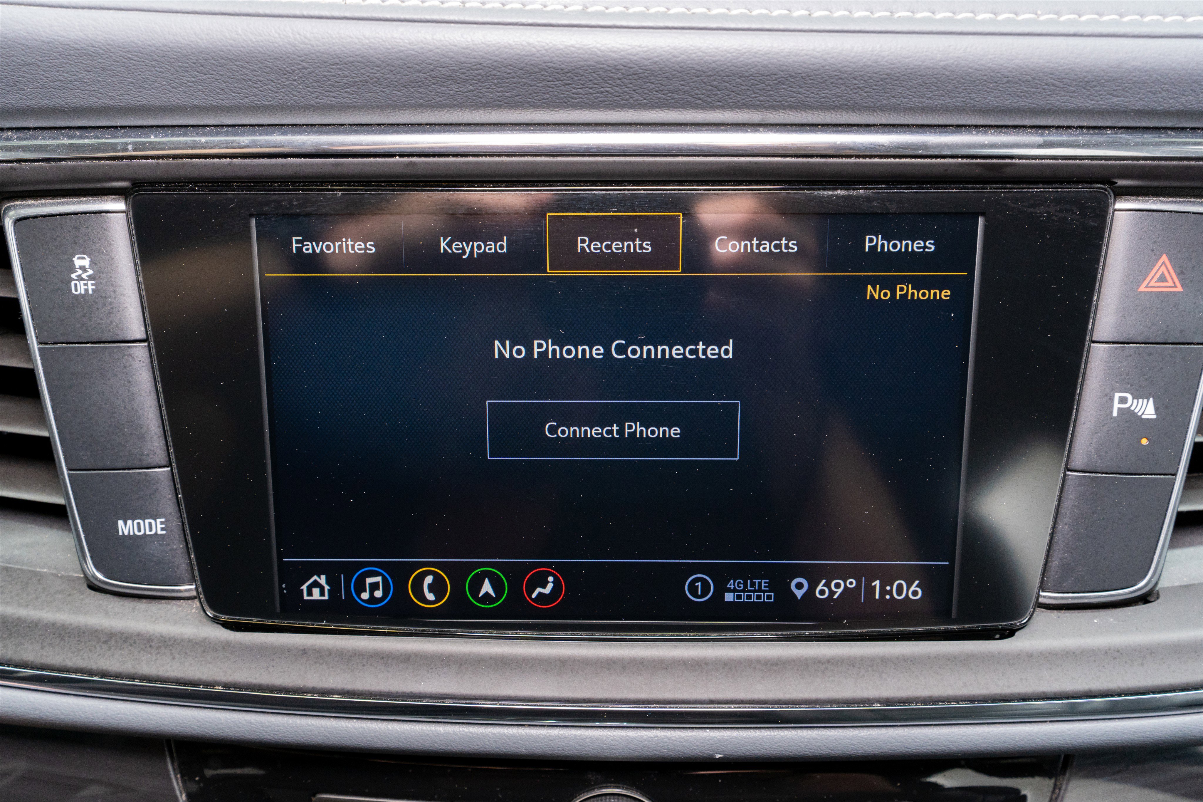 Used 2020 Buick Enclave Essence w/ Sound and Sites Package image 20