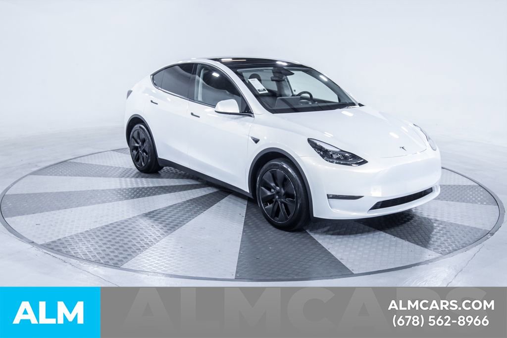 Used 2025 Tesla Model Y Long Range AWD/4WD image 14