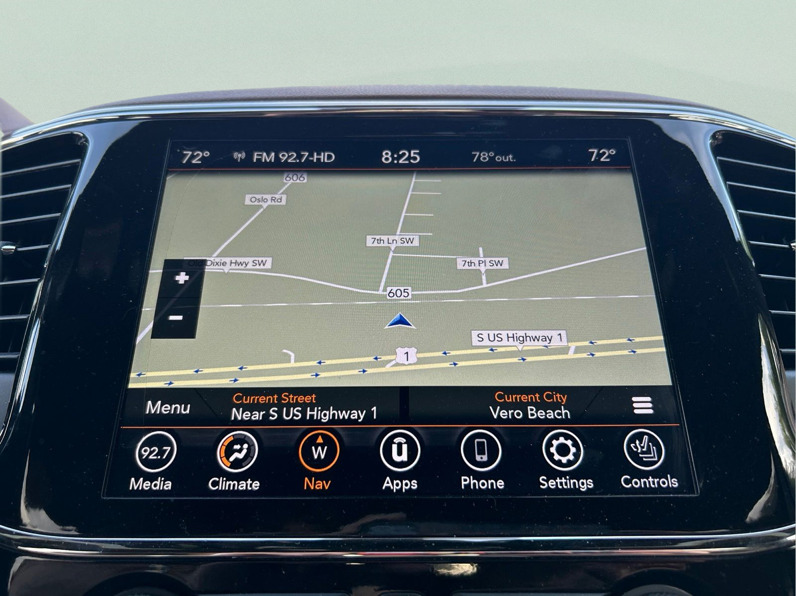 Certified 2021 Jeep Grand Cherokee Summit w/ Platinum Series Group AWD/4WD image 17
