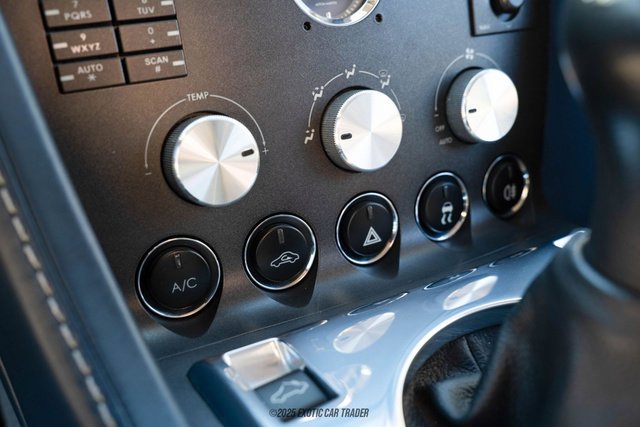 Used 2008 Aston Martin V8 Vantage Roadster 6-Speed image 27