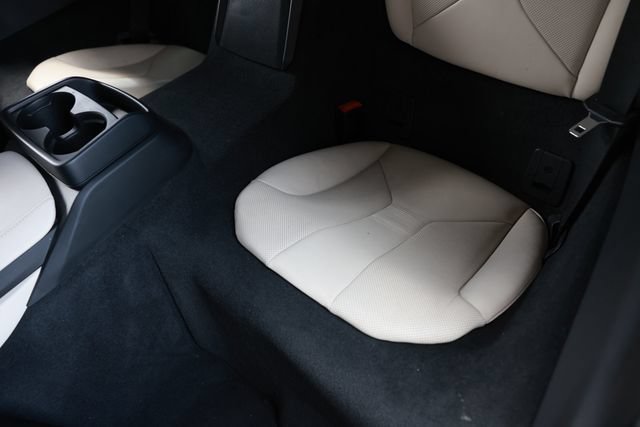 Used 2020 BMW i8 Coupe AWD/4WD image 13