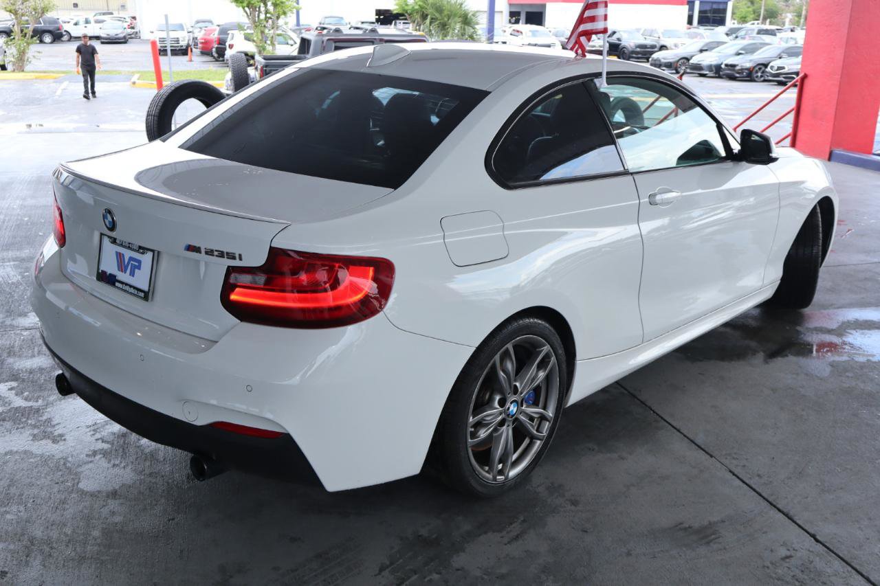 Used 2015 BMW M235i Coupe RWD image 5