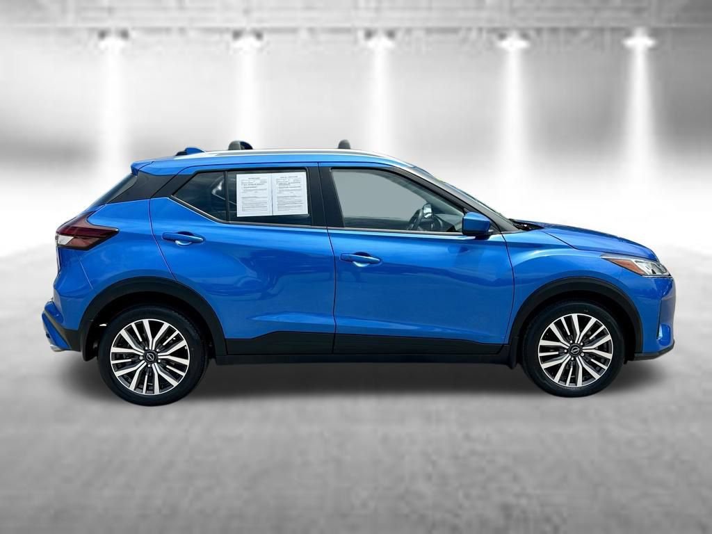 Certified 2024 Nissan Kicks SV w/ Exterior Package FWD image 5