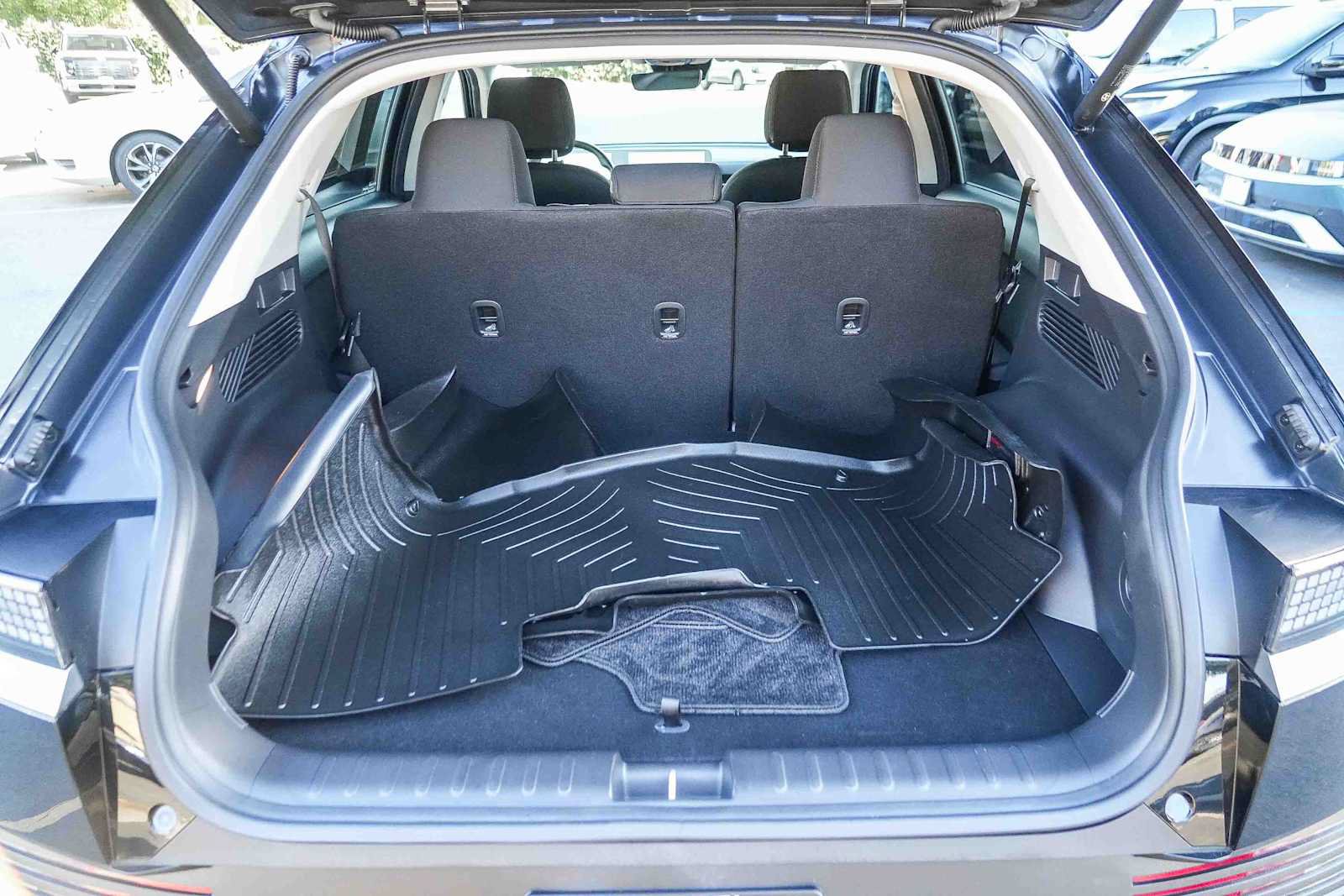 Used 2024 Hyundai Ioniq 5 SEL RWD image 25