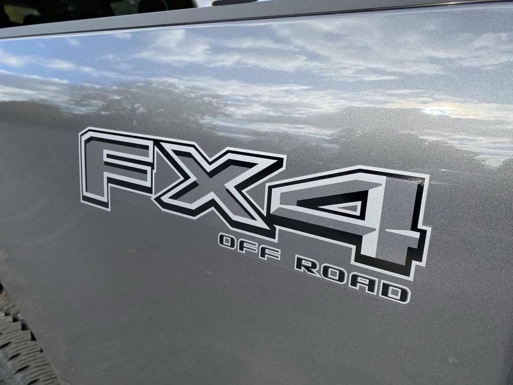 New 2026 Ford F250 XLT w/ XLT Premium Package AWD/4WD image 19