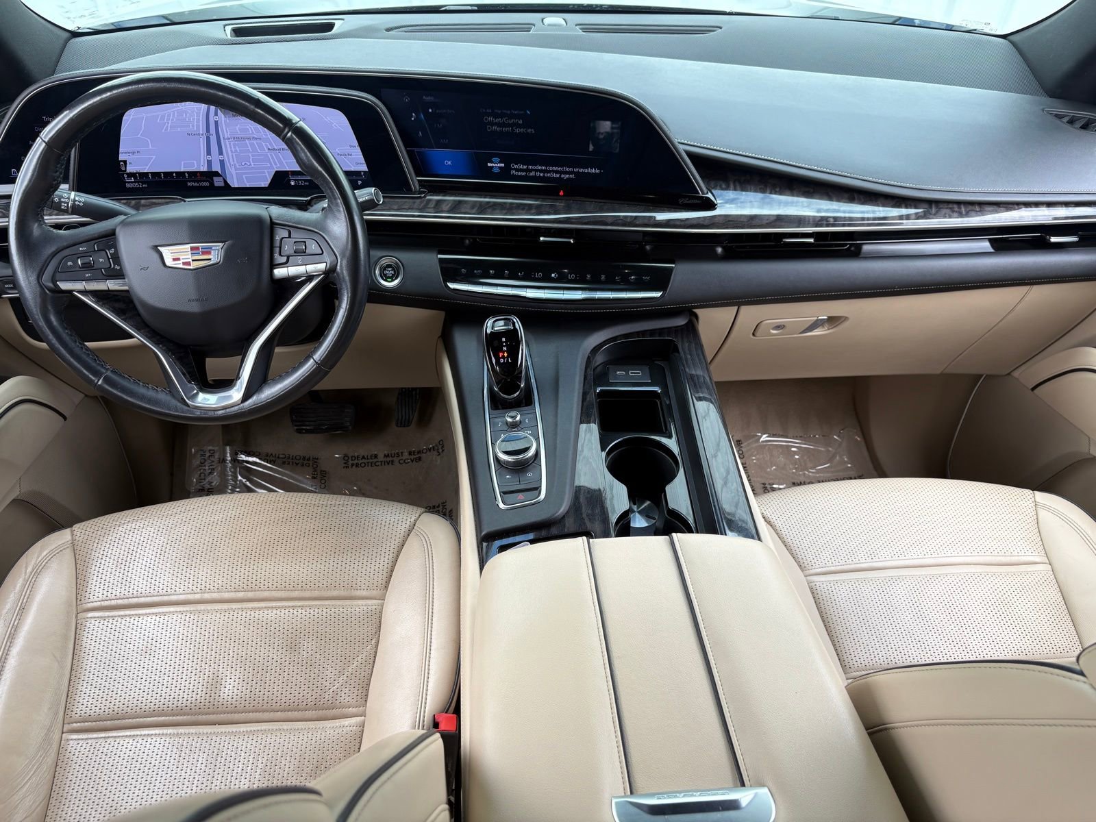 Used 2022 Cadillac Escalade Premium Luxury image 14