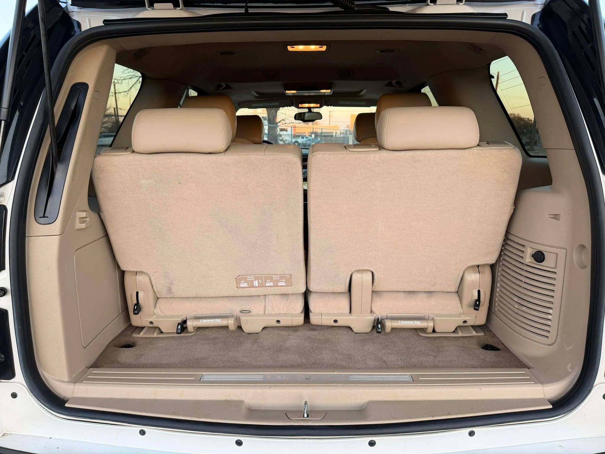 Used 2012 GMC Yukon Denali image 31