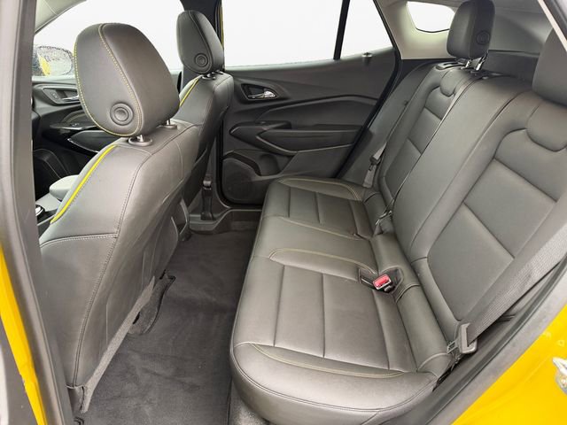 Used 2025 Chevrolet Trax ACTIV w/ Sunroof Package image 13