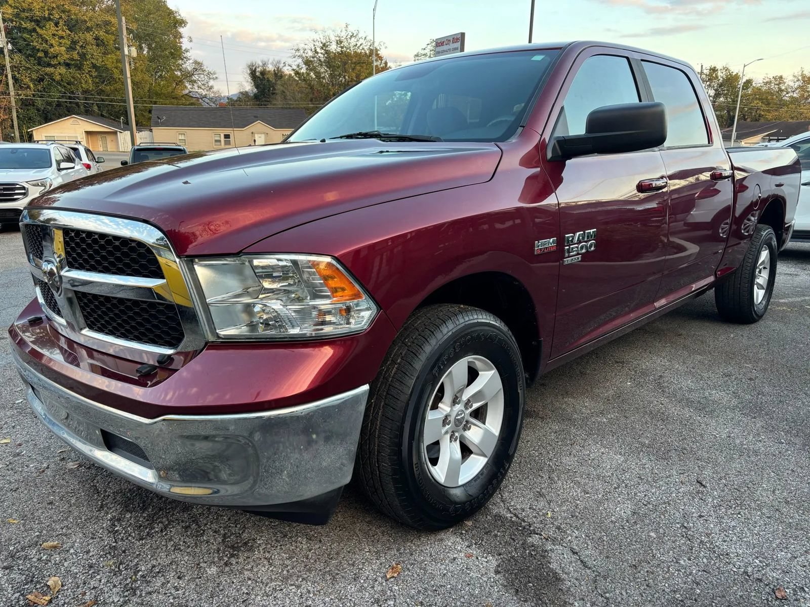 Used 2021 RAM 1500 Classic SLT AWD/4WD image 8