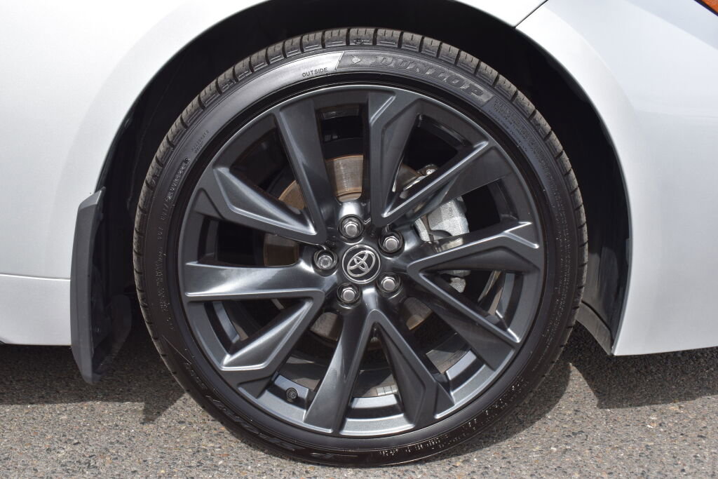 Certified 2025 Toyota Corolla XSE image 28