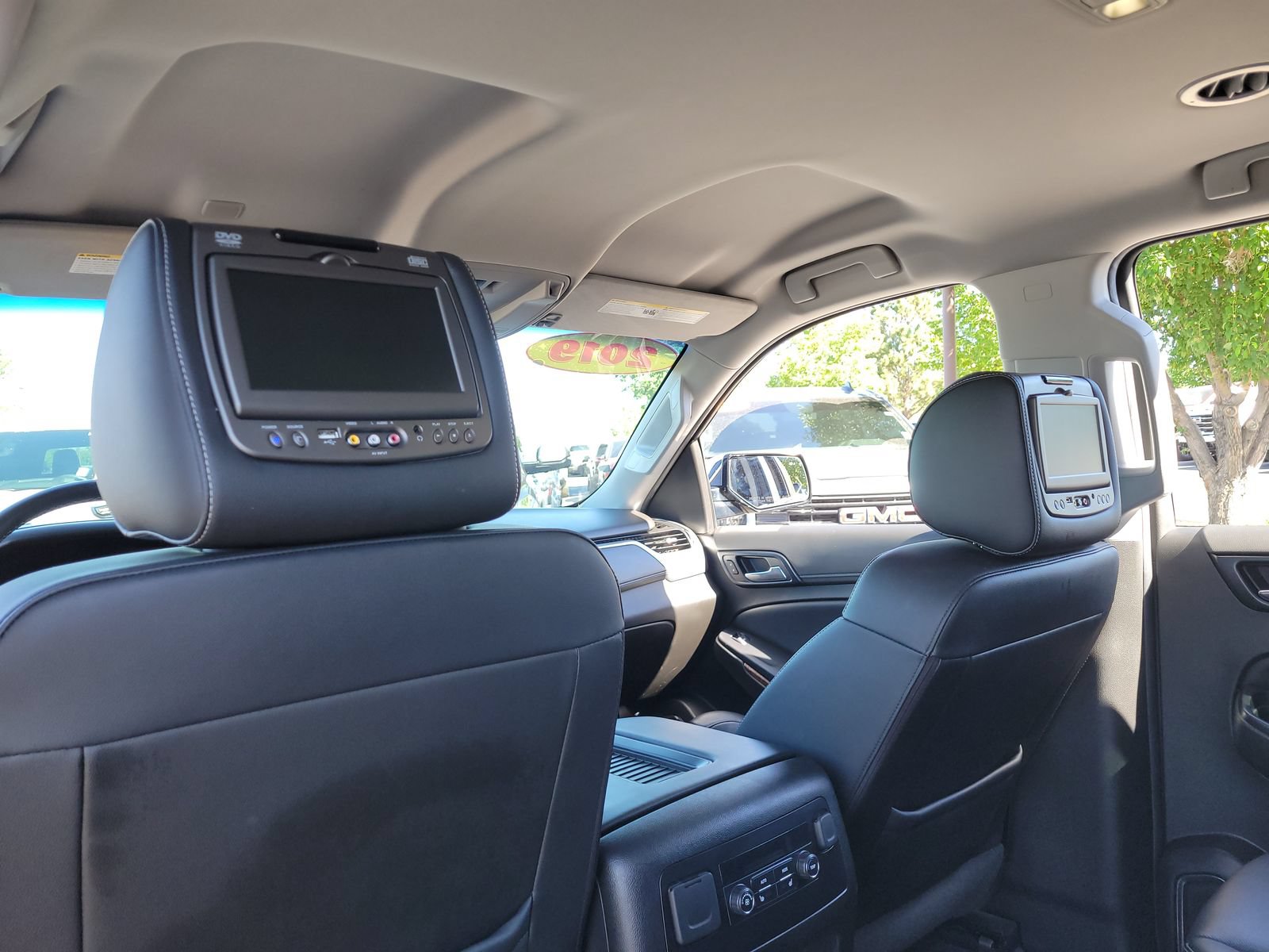 Used 2019 Chevrolet Tahoe Premier AWD/4WD image 9