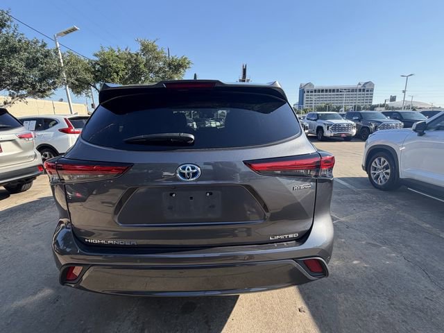 Used 2023 Toyota Highlander Limited AWD/4WD image 6