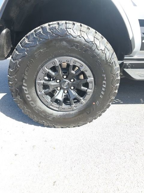 Used 2024 Ford Bronco Raptor w/ Interior Carbon Fiber Pack 6 image 9