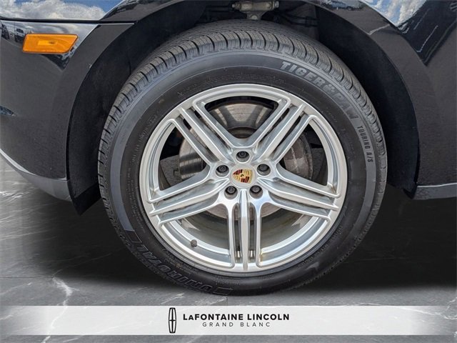 Used 2018 Porsche Macan image 40