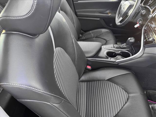 Used 2024 Toyota Camry SE FWD image 30