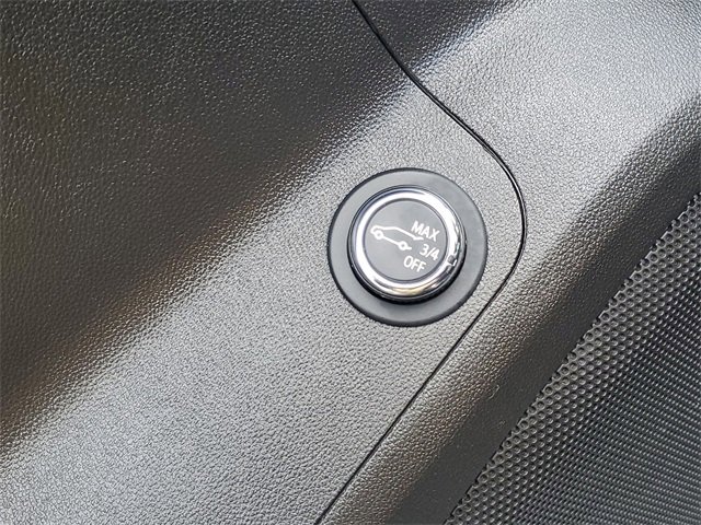 Used 2023 GMC Acadia AT4 w/ Technology Package image 29