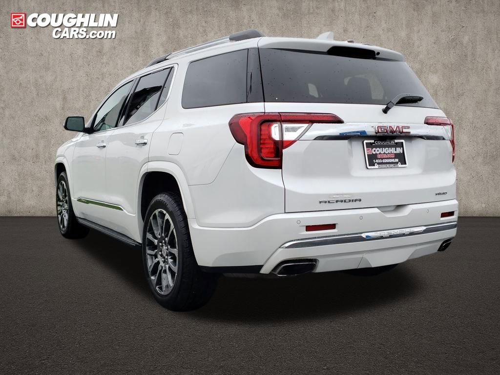 Used 2020 GMC Acadia Denali w/ LPO, 'HIT The Road' Package AWD/4WD image 4