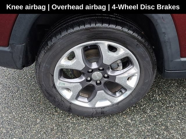 Used 2021 Jeep Compass Limited w/ Sun and Sound Group AWD/4WD image 14