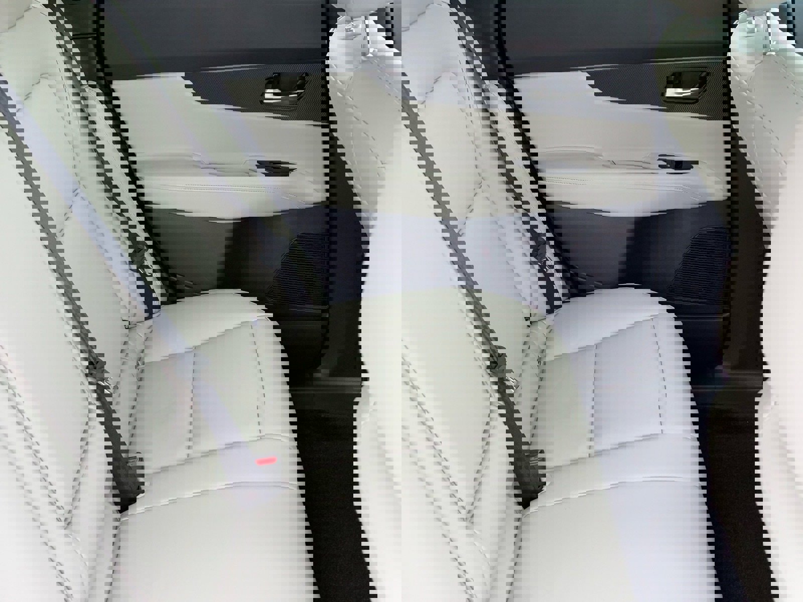 New 2026 Nissan Murano SV image 13