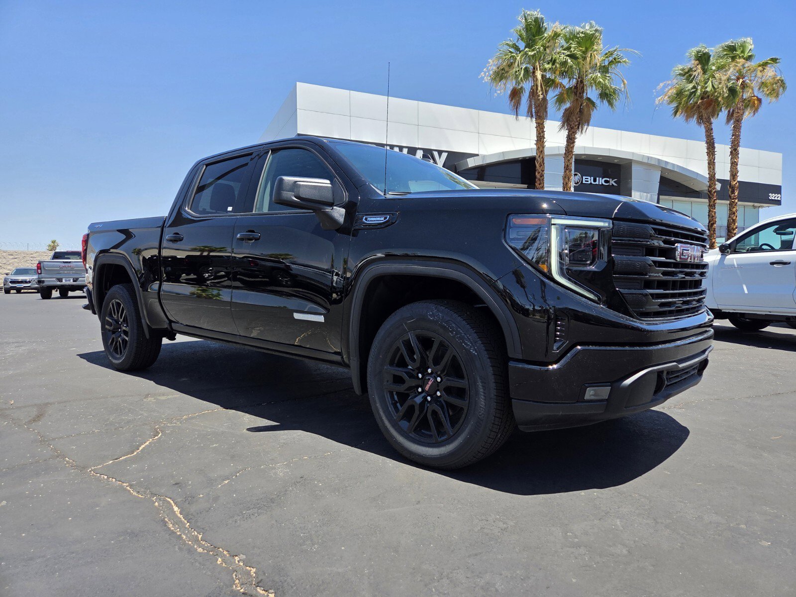 New 2025 GMC Sierra 1500 Elevation