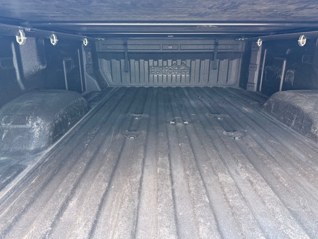 Used 2021 Chevrolet Silverado 3500 High Country AWD/4WD image 5
