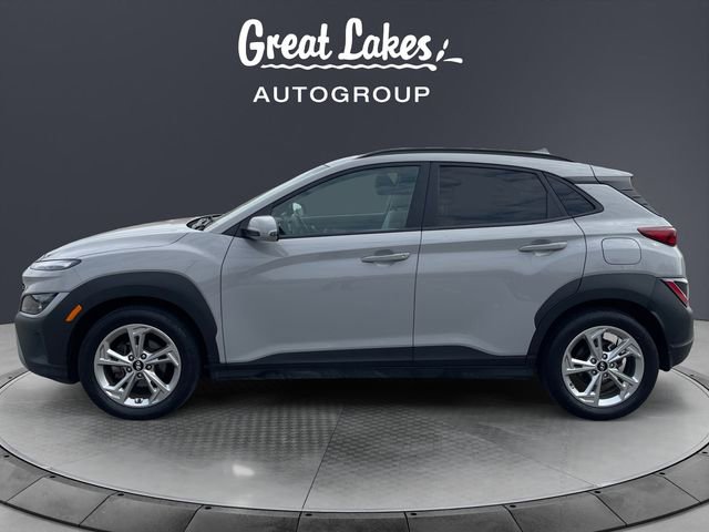 Used 2022 Hyundai Kona SEL w/ Convenience Package image 2
