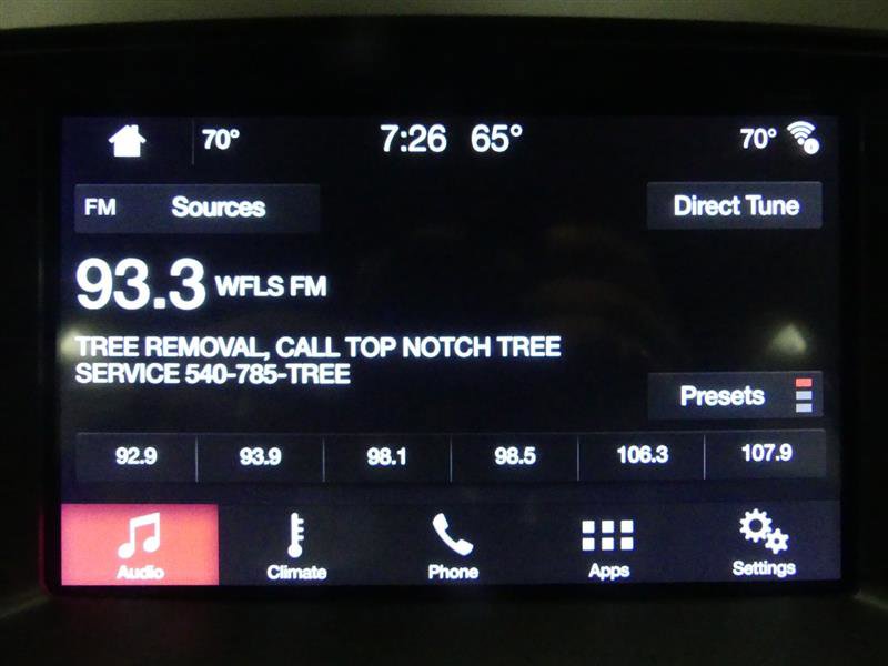 Used 2019 Ford Explorer XLT w/ Equipment Group 201A image 8