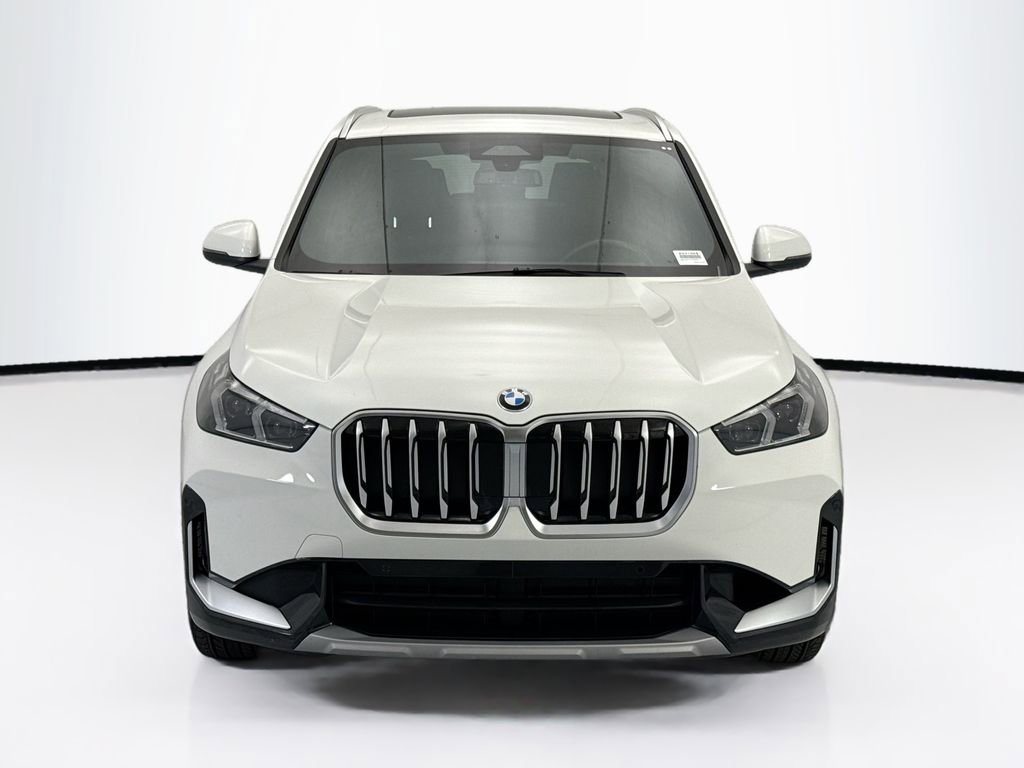 Certified 2025 BMW X1 xDrive28i w/ Convenience Package image 2