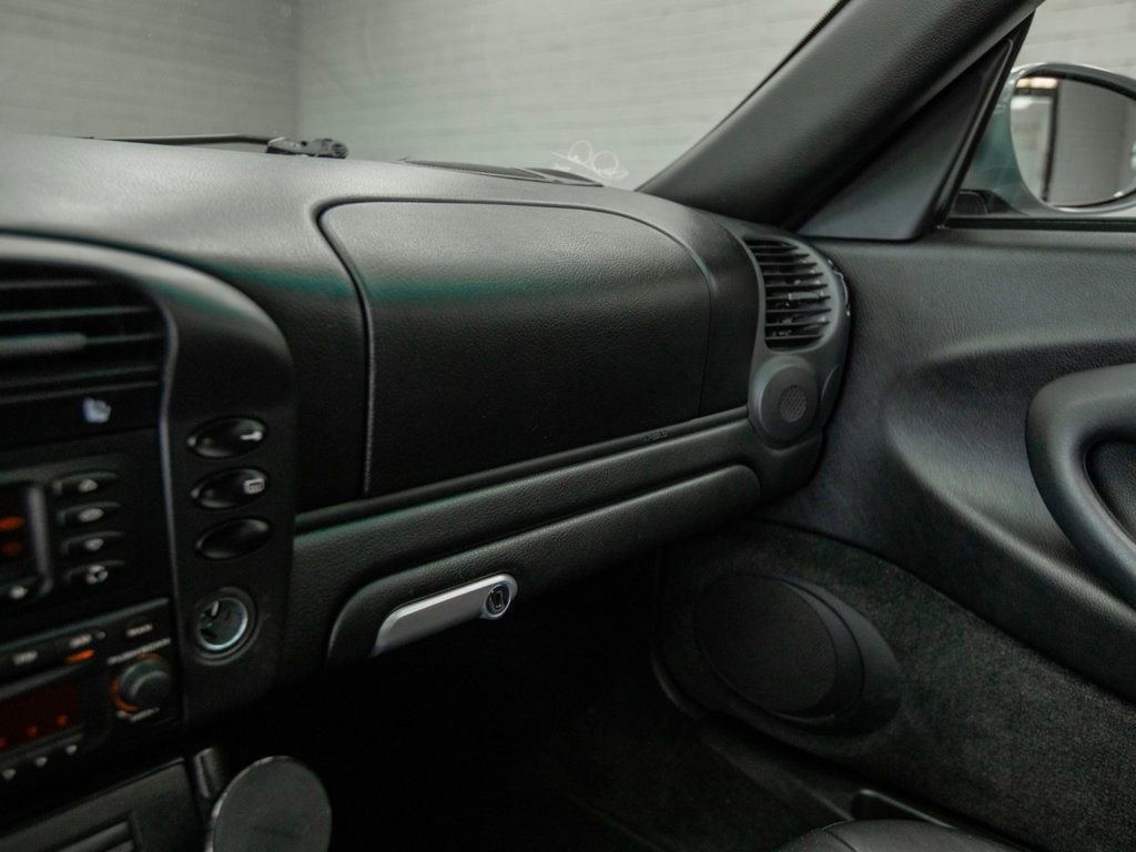 Used 2003 Porsche 911 Carrera RWD image 22
