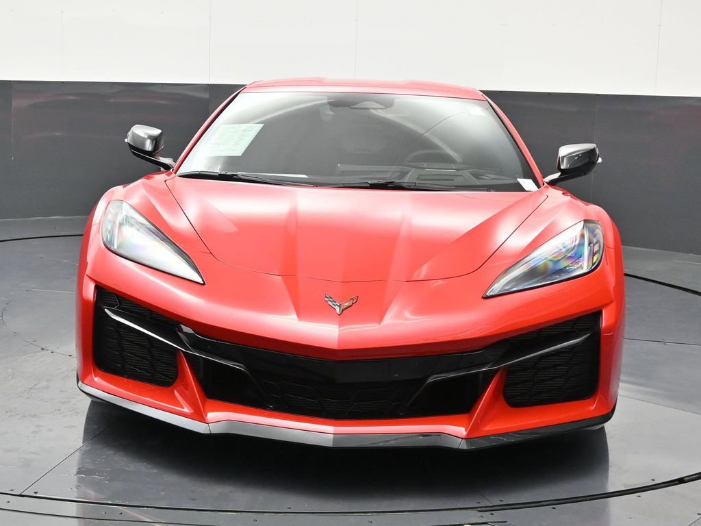 Used 2026 Chevrolet Corvette Z06 w/ Stealth Interior Trim Package image 9