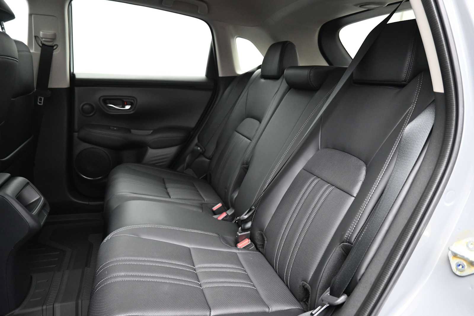 Certified 2026 Honda HR-V EX-L image 13