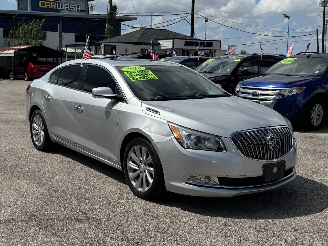 Used 2016 Buick LaCrosse Leather FWD image 4