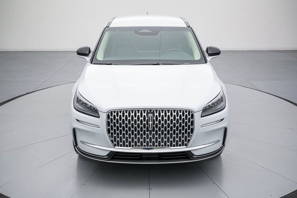 Used 2025 Lincoln Corsair AWD image 10