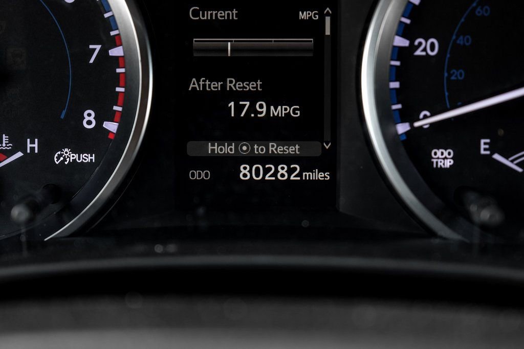 Used 2017 Toyota Highlander Plus image 3