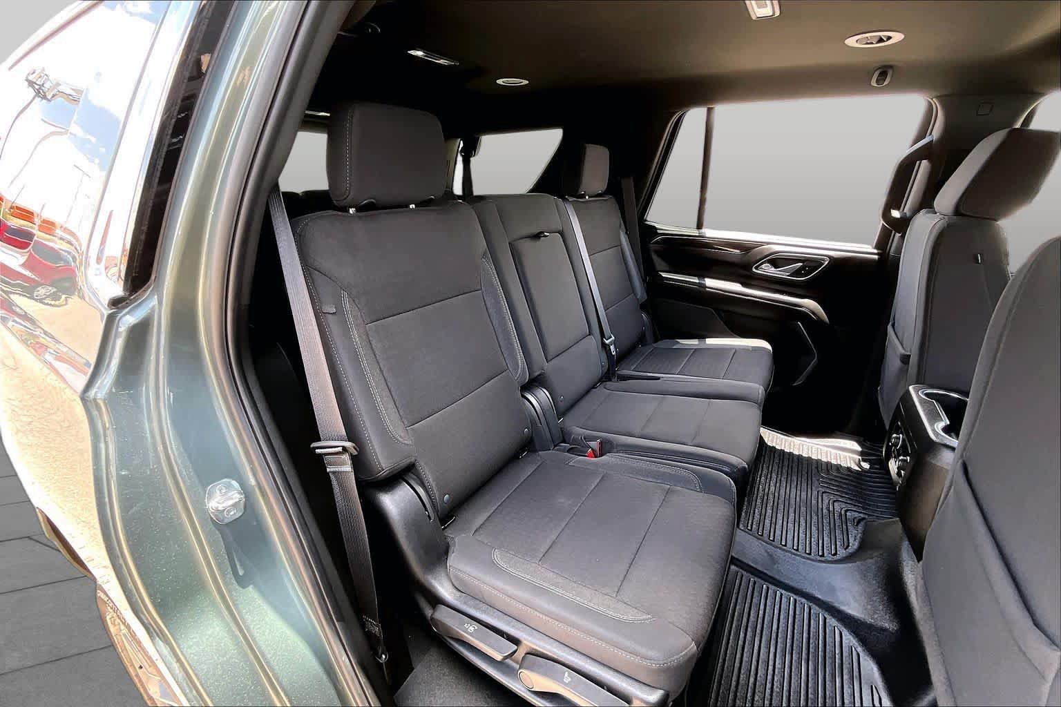 Used 2024 Chevrolet Tahoe LS w/ Driver Alert Package RWD image 18