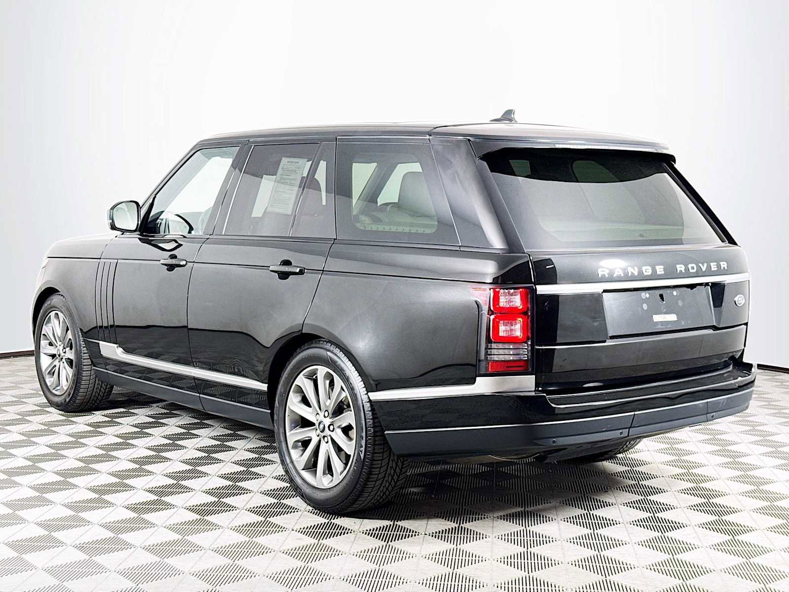 Used 2016 Land Rover Range Rover AWD/4WD image 7