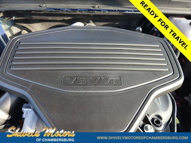 Used 2023 GMC Acadia AT4 image 38