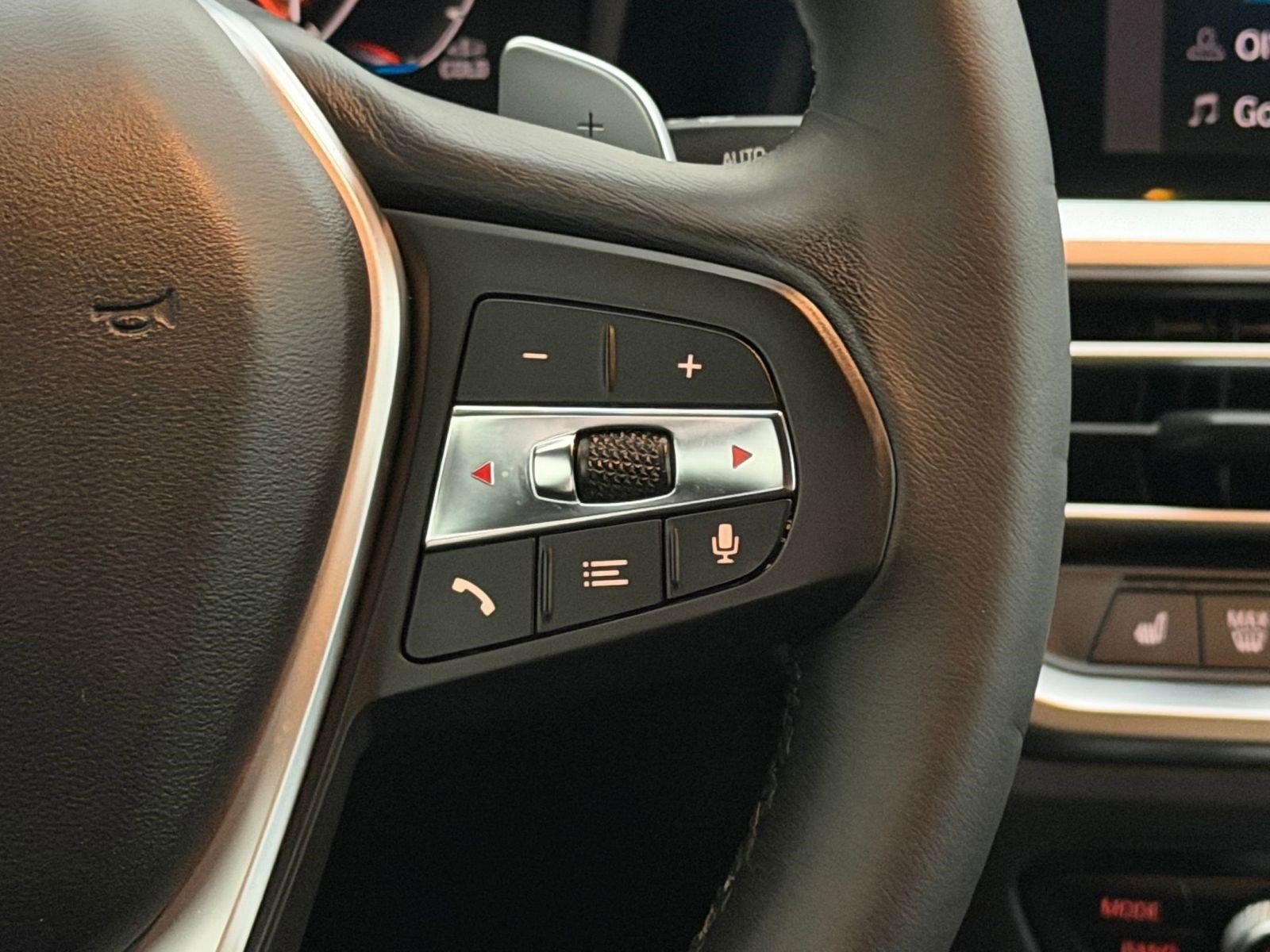 Used 2021 BMW 330i Sedan w/ Premium Package image 26