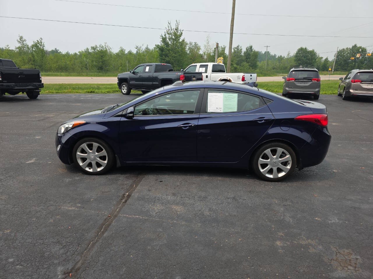 Used 2013 Hyundai Elantra Limited FWD image 9