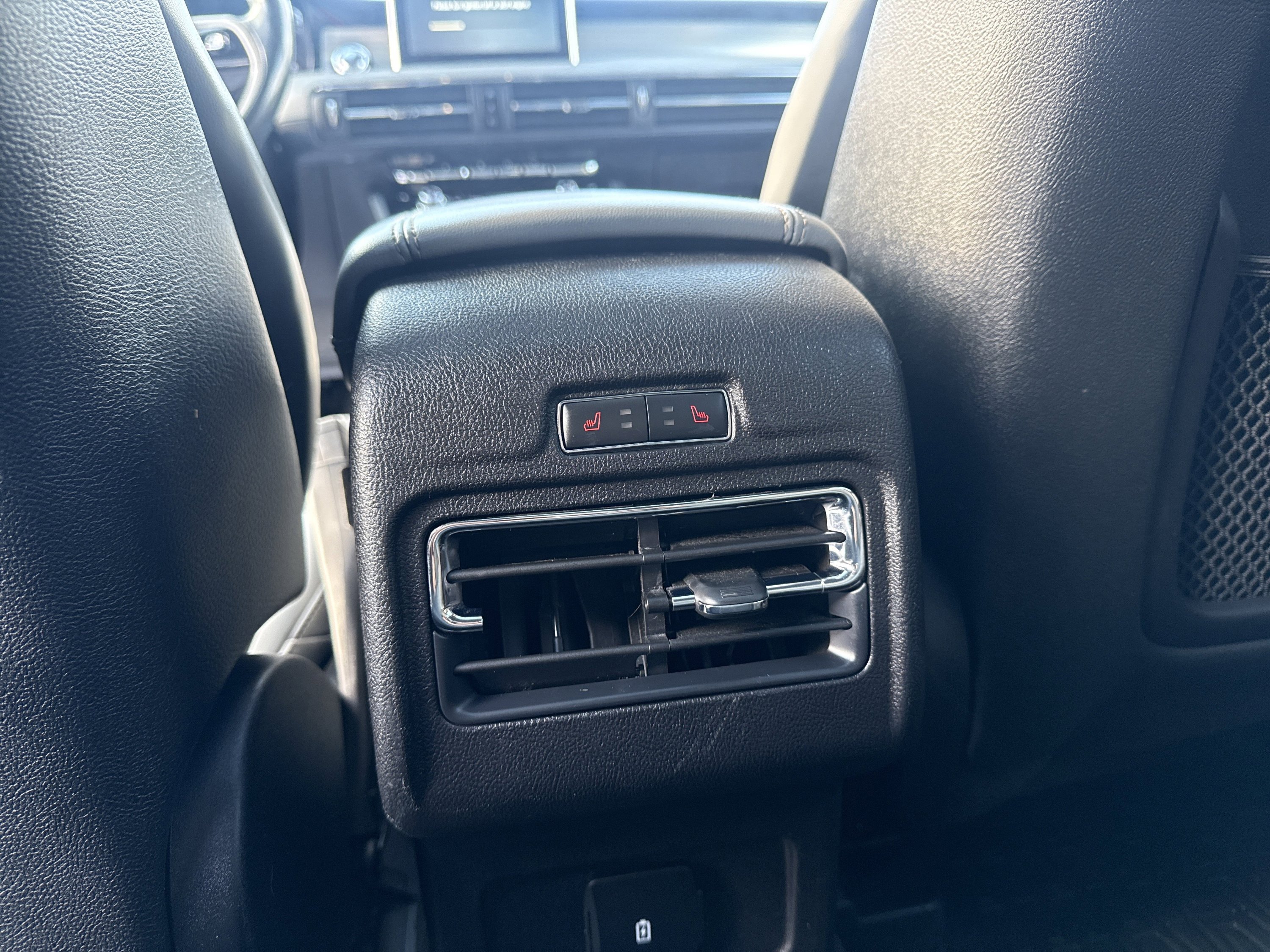 Used 2020 Lincoln Corsair AWD w/ Premium Package image 13