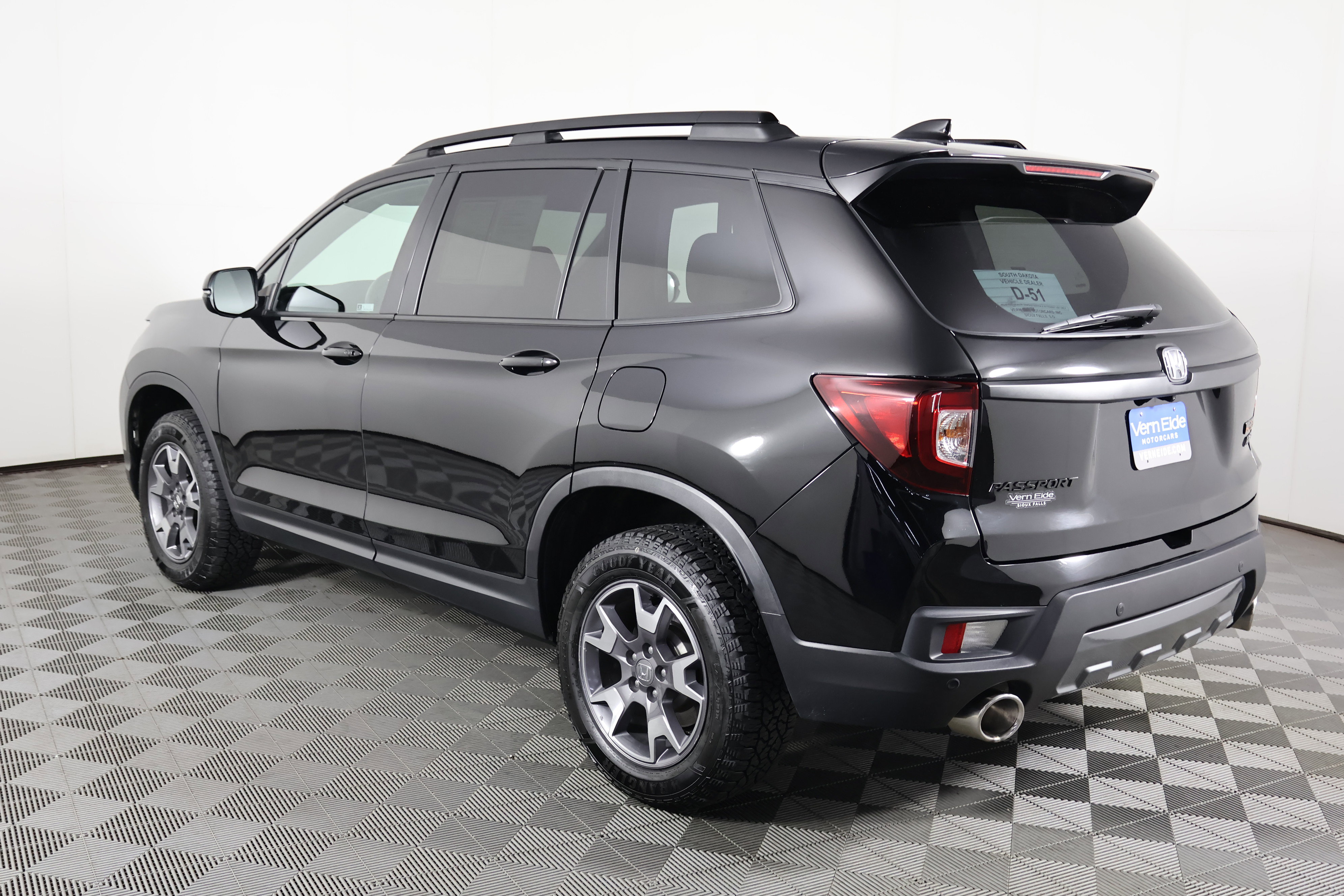 Certified 2022 Honda Passport TrailSport image 8