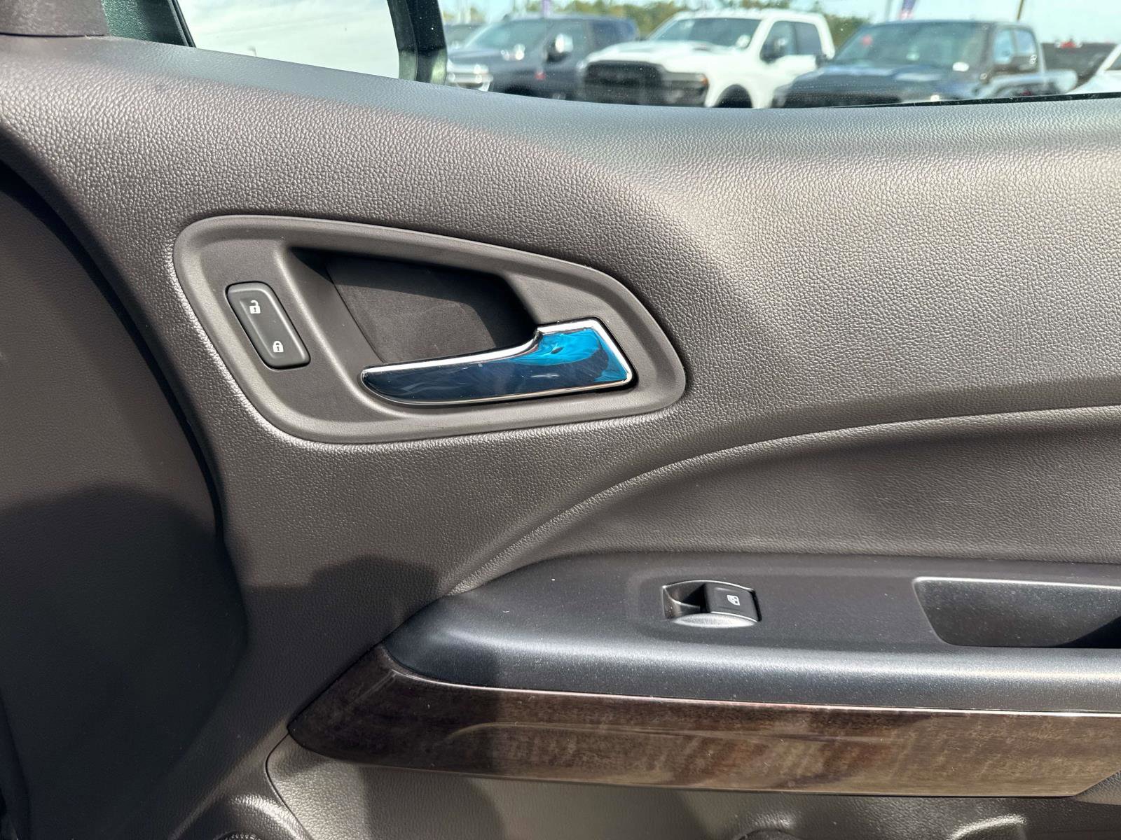 Used 2017 GMC Canyon SLT w/ Driver Alert Package image 13